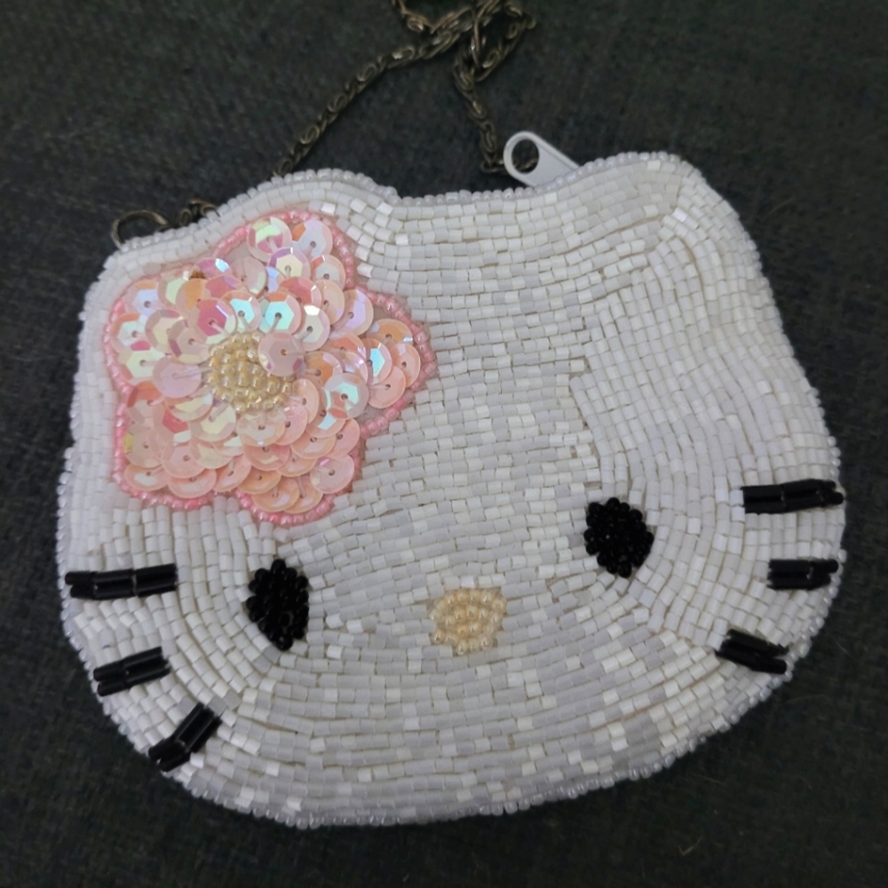 Sanrio Beaded Hello Kitty mini purse/coin holder